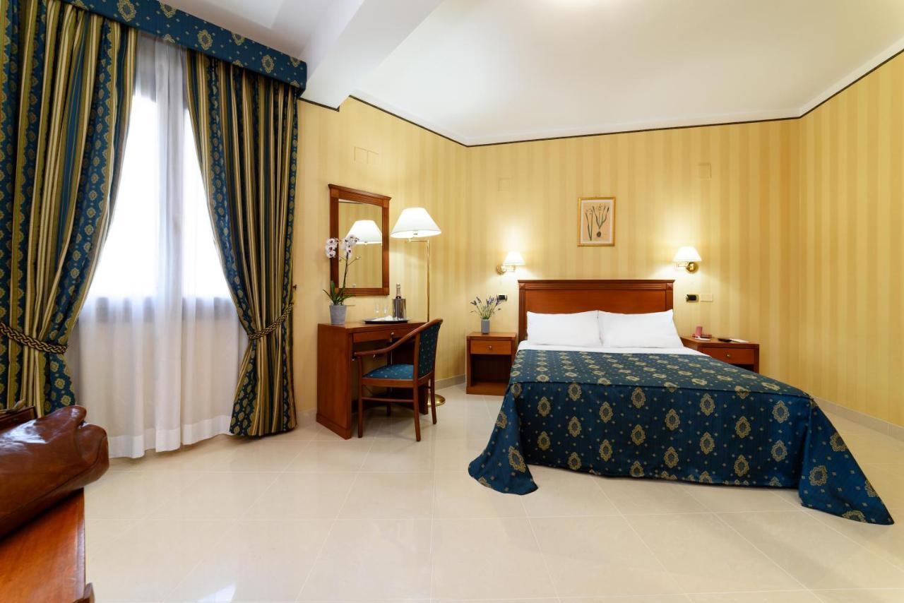 Hotel Hermitage Polla Εξωτερικό φωτογραφία